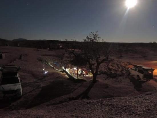 Ozohere Campsite And Himba Village Uis 외부 사진
