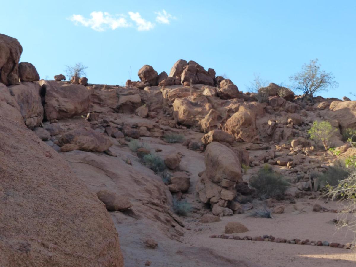 Ozohere Campsite And Himba Village Uis 외부 사진