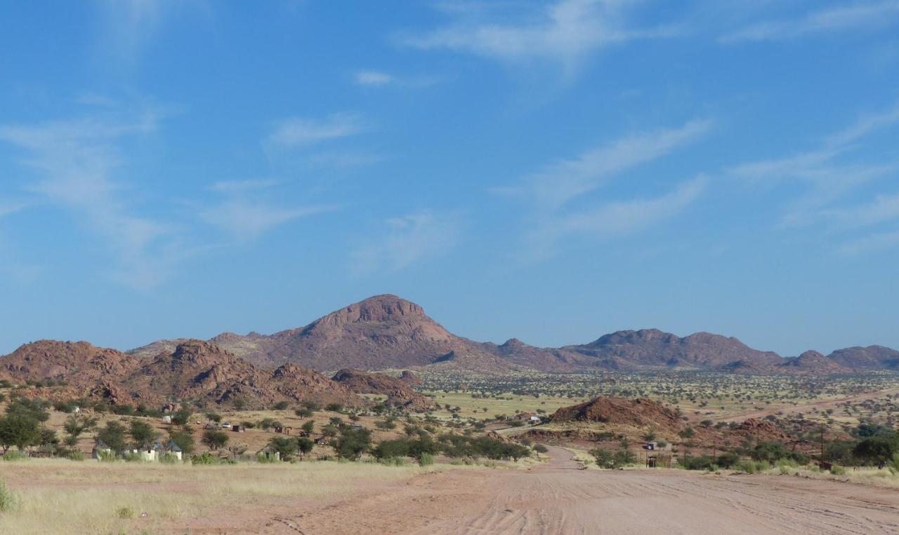 Ozohere Campsite And Himba Village Uis 외부 사진