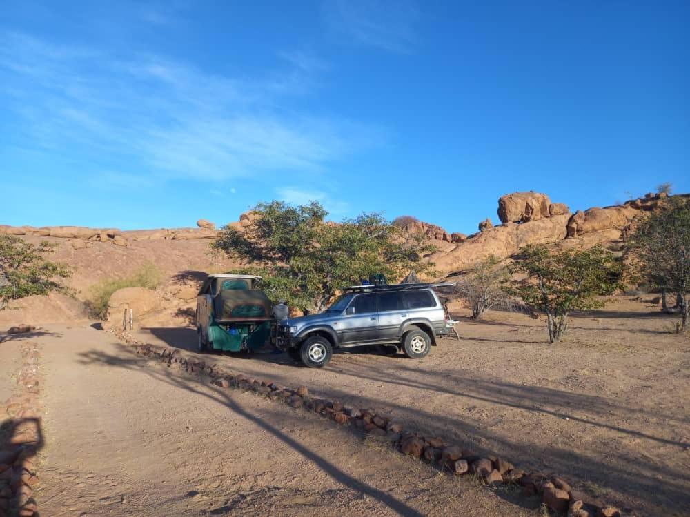 Ozohere Campsite And Himba Village Uis 외부 사진